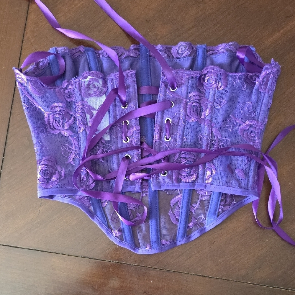 (J31) Violet Floral corset  Sz XS - Picture 2 of 4